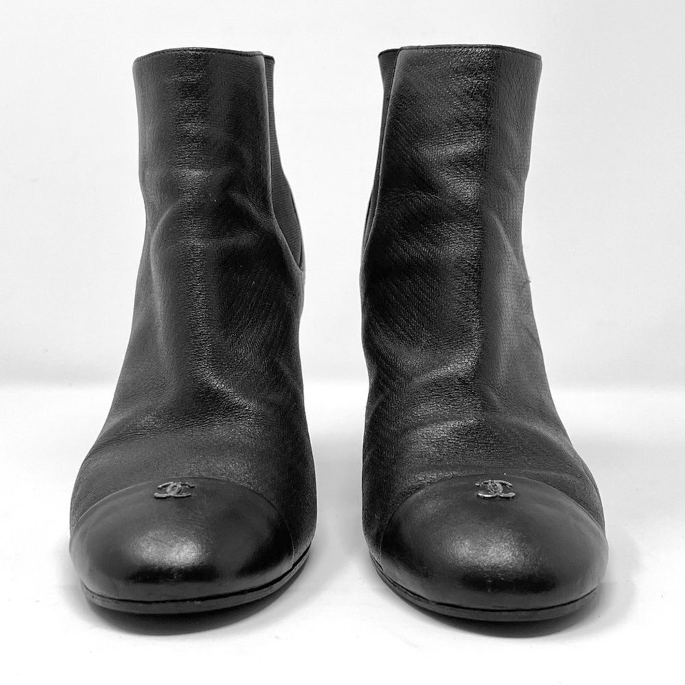 Chanel Black Leather Ankle Boots CC Logo Cap‎ Toe Heels 37.5 - Picture 4 of 11